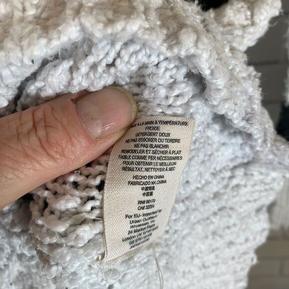 Free People Songbird Boucle Sweater Size S - Picture 6 of 6